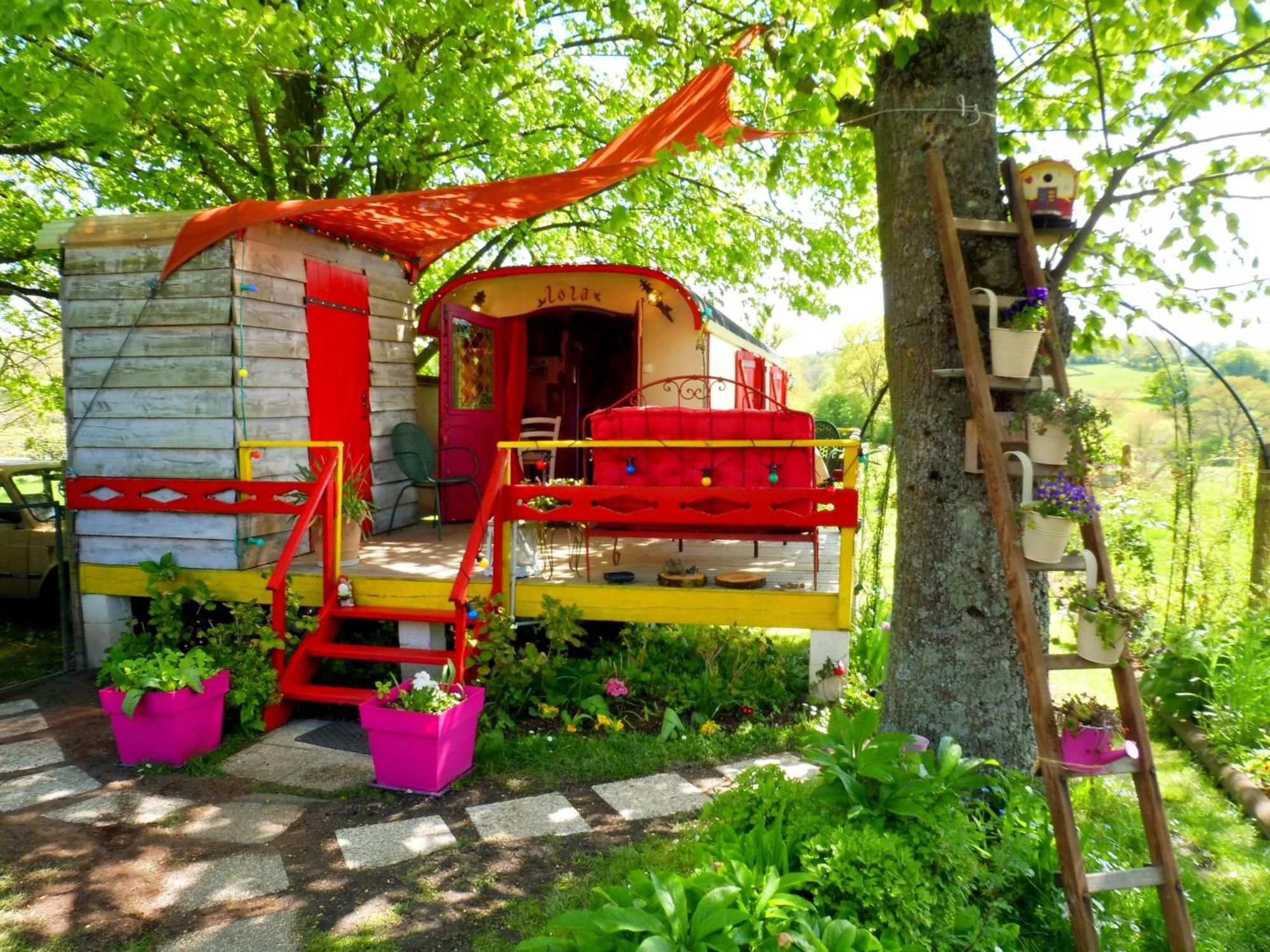 La Roulotte De Lola - Chambre D'Hotes La Celle  Exteriér fotografie