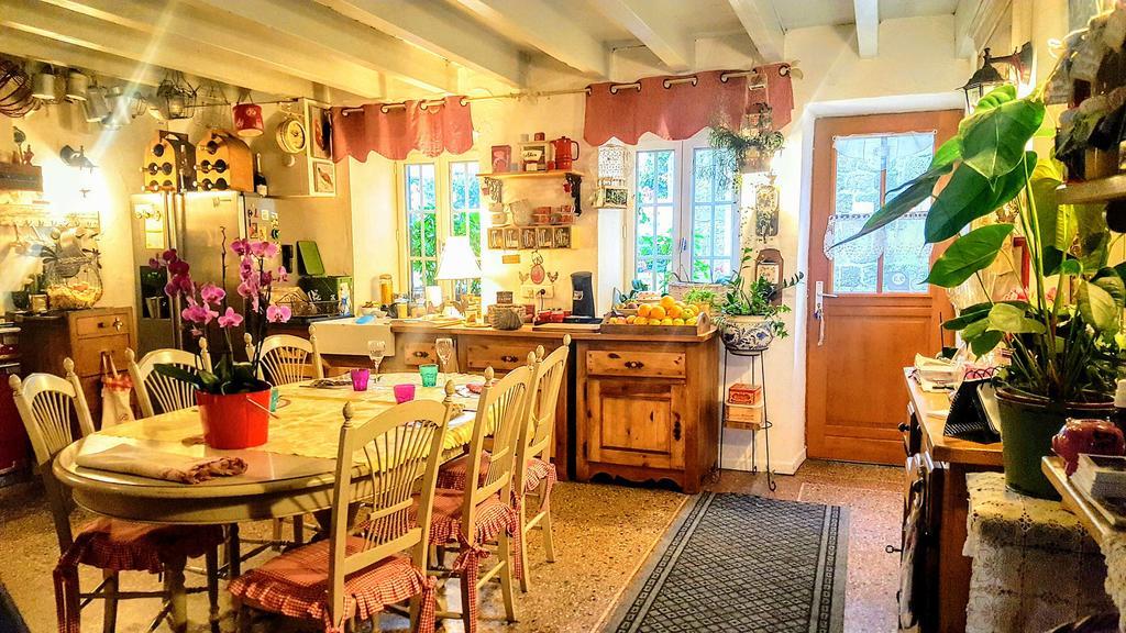 La Roulotte De Lola - Chambre D'Hotes La Celle  Exteriér fotografie